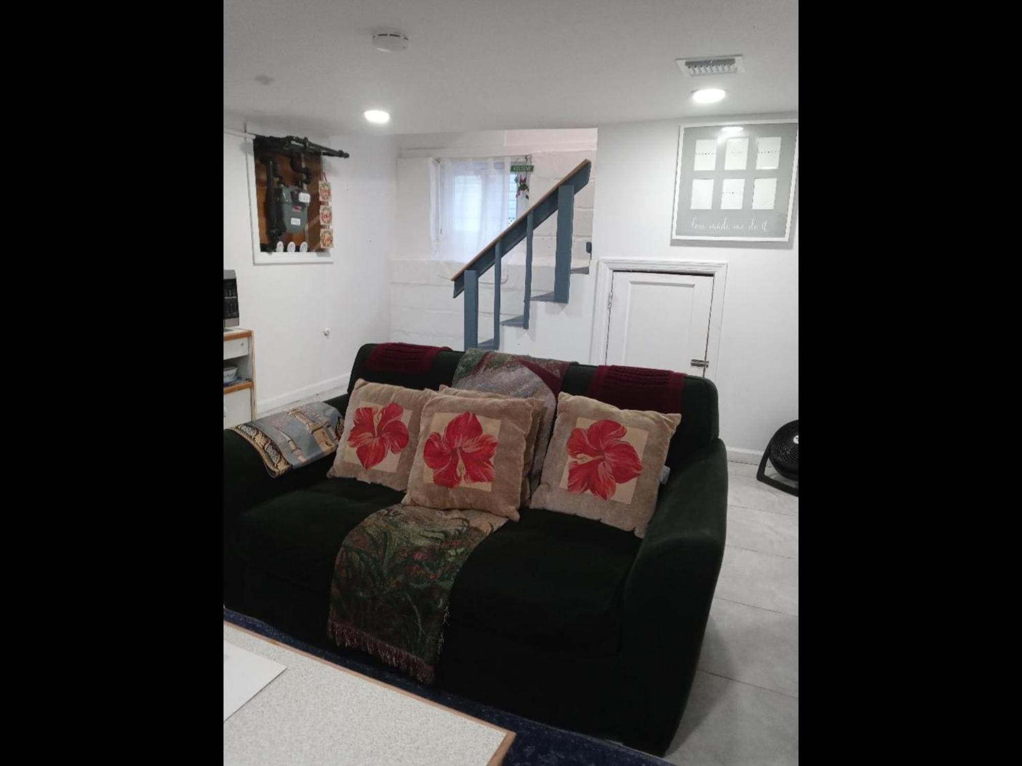 "Cozy Basement Retreat Just 40 Minutes To Nyc!" Apartment Irvington Exterior photo